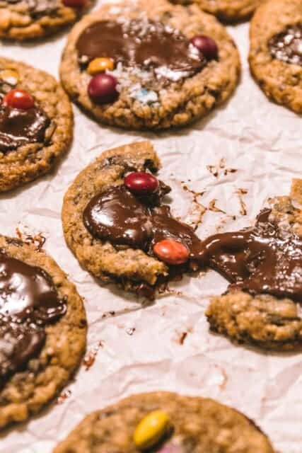 Closeup of melted chocolate on cookies.