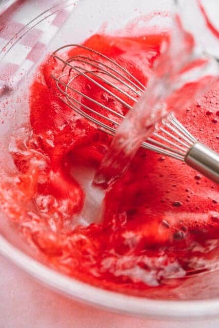Pouring cold water into Jello