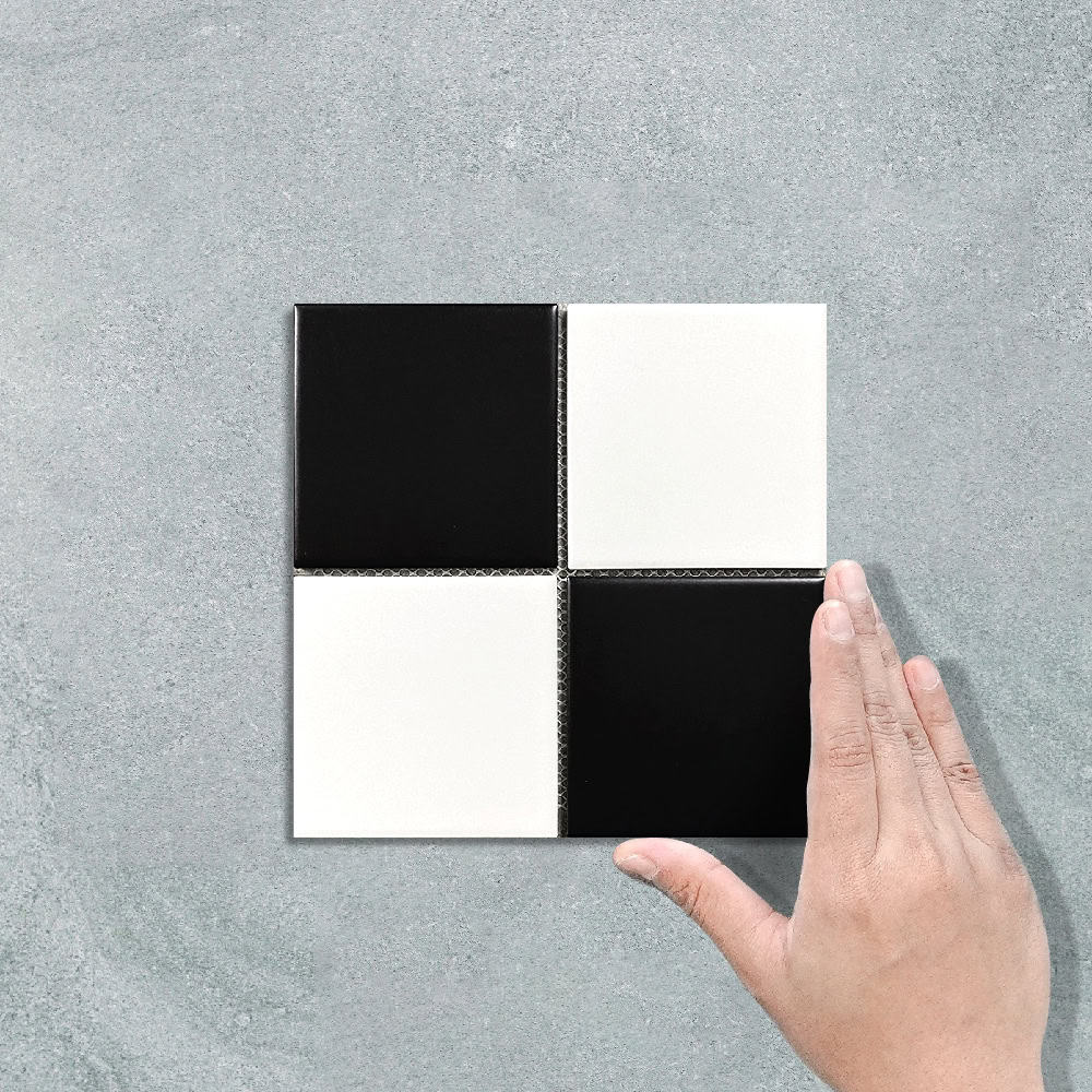 SQUARE B&W - MOSAIC