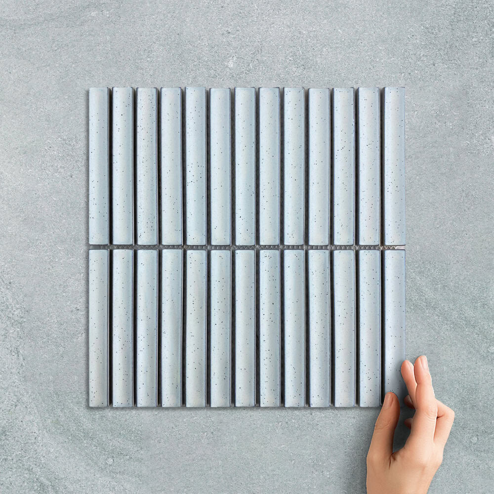 KIT KAT WHITE SPECKLE - MOSAIC