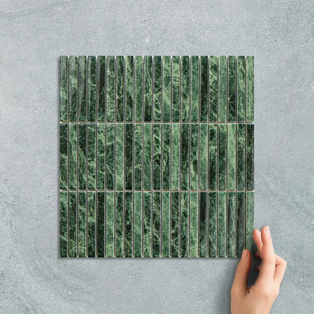 KIT KAT GOODWOOD GREEN - MOSAIC