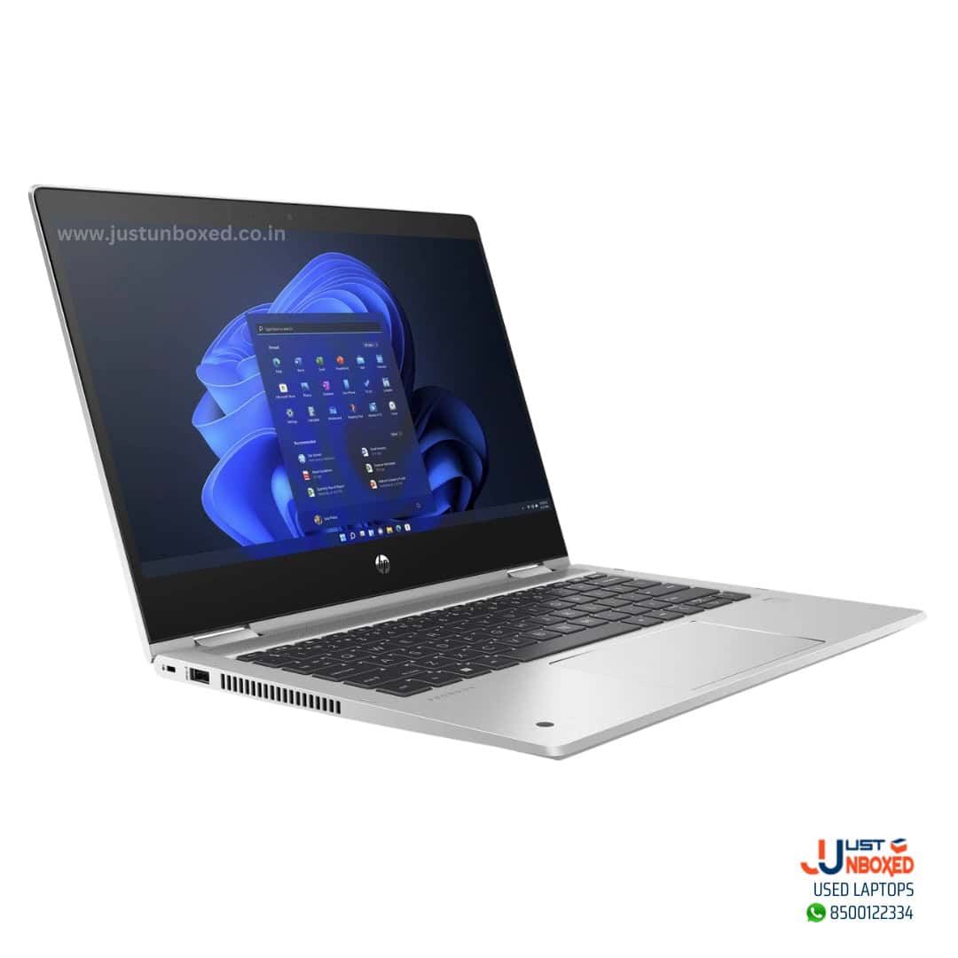 Laptop with Windows 11, silver color, lightweight design, ideal for work and entertainment.