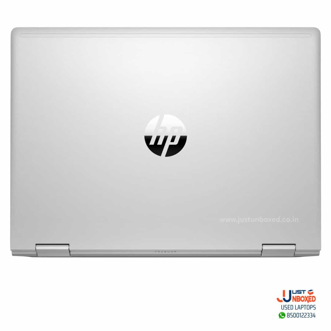 High-quality HP silver laptop with sleek design for optimal performance and portability.