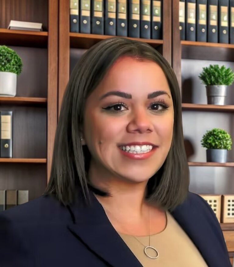 Jenna Puente Abogada Sénior en JW Zepeda Law Firm