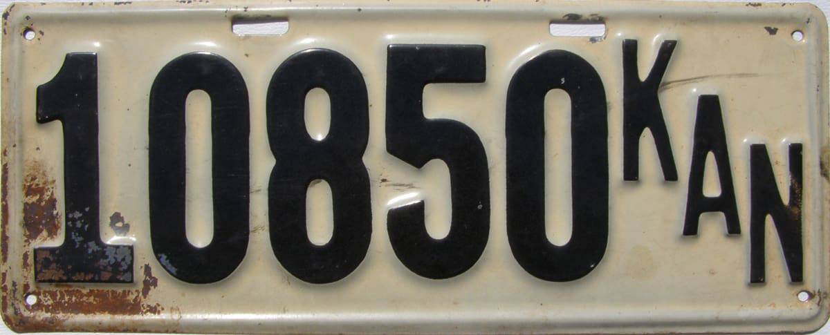 Kansas 1913 car license plate #10850.