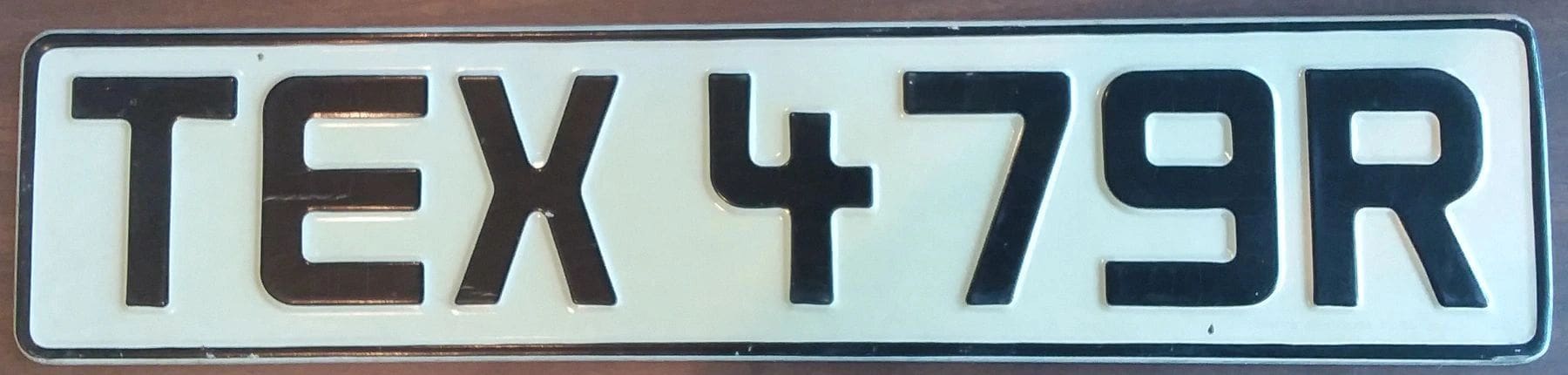 England Yarmouth 1976 1977 license plate #TEX 479R