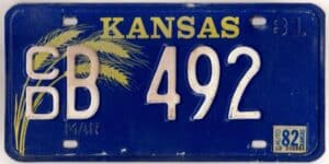 Kansas 1982 car license plate Cloud county #CD B-492