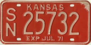 Kansas 1971 car license plate Shawnee county #SN-25732
