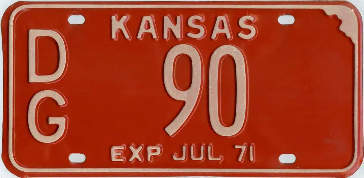 1971 type 1 Kansas Car License Plate #DG-90