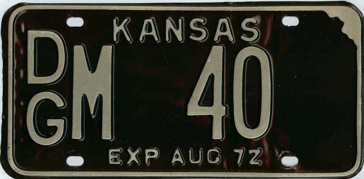 1972 Kansas Car License Plate #DGM-40