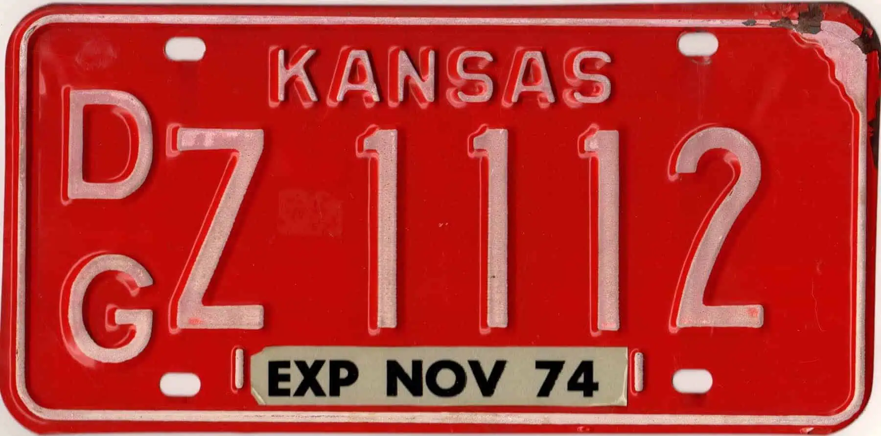 Z 1974 Kansas Car License Plate #DGZ-1112