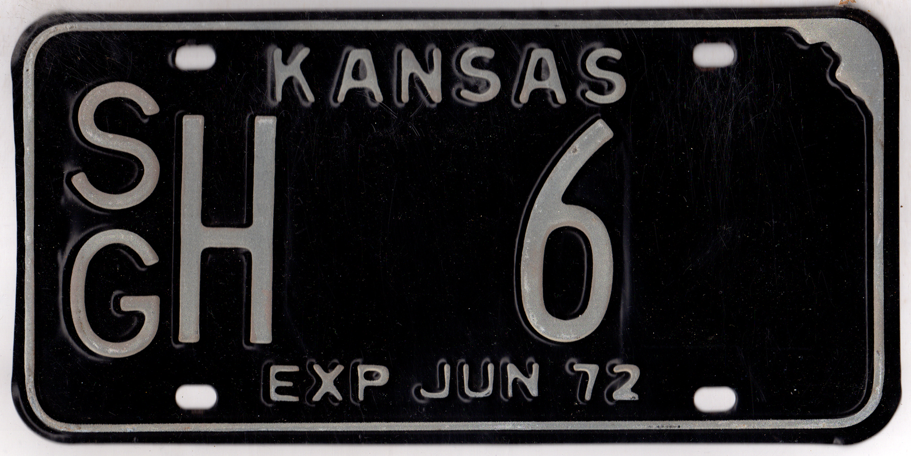 Kansas 1972 car license plate Sedgwick county #SG H-6