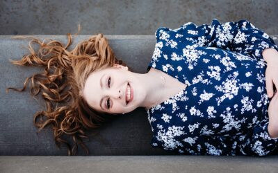 Creative Senior Photos in Downtown Fort Wayne, Indiana || Elizabeth