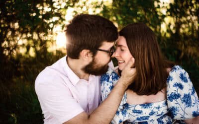 Fun Engagement Photos at Metea County Park and Lakeside Park in Fort Wayne || Taylor + Will