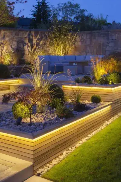 garden-lighting-maintenace