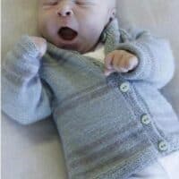 Baby cardigan-knitting pattern