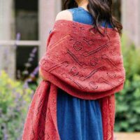 Elegant Lace Wrap – Free Knitting Pattern and Stylish Women’s Design