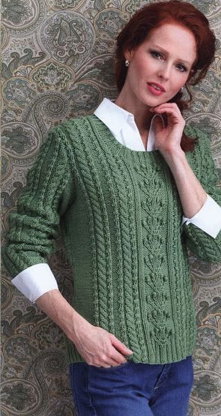 Knitted pullover in aran style. Free knitting pattern.