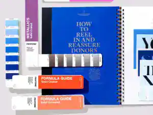 Pantone Solid Guide Set GP1605AB Year 2023