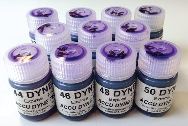 Medición de Limpieza con Plumas de Tensión Superficial