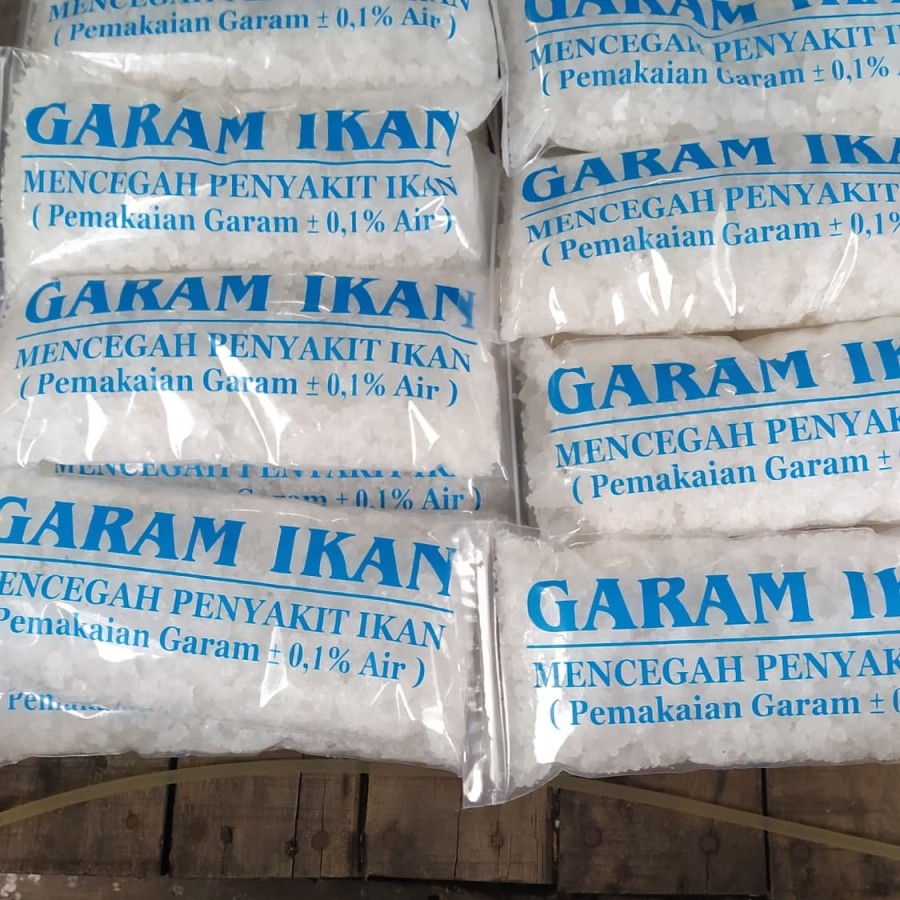 Kotak P3K Wajib: 7 Obat Ikan Koi yang Harus Dimiliki Pemula 3 Obat Ikan Koi Wajib Punya