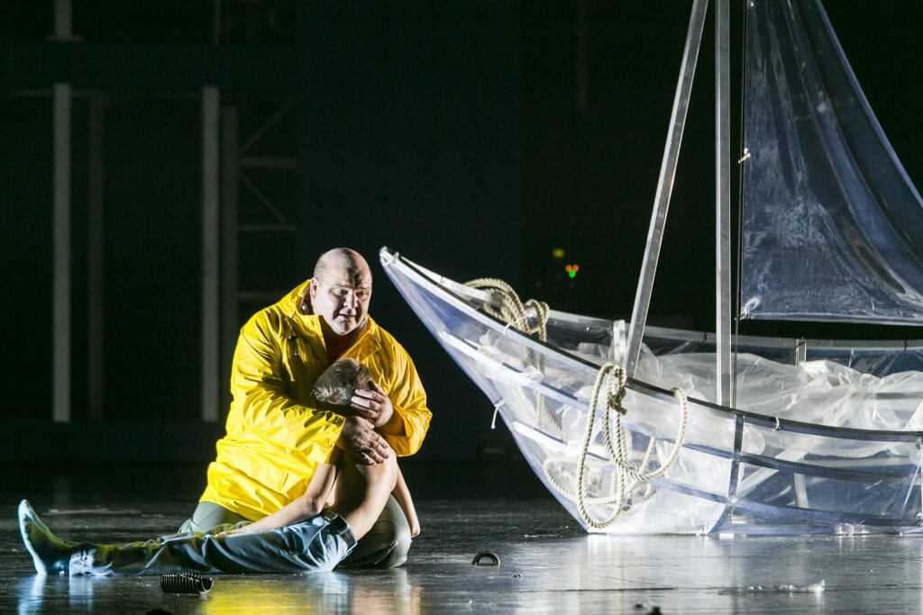 Peter Grimes (2014) 1 Grimes München Siegel 2