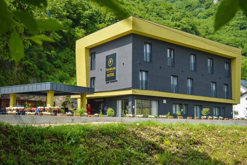 Hotel Premium Jajce moderni smještaj u Jajcu s pogledom na prirodu