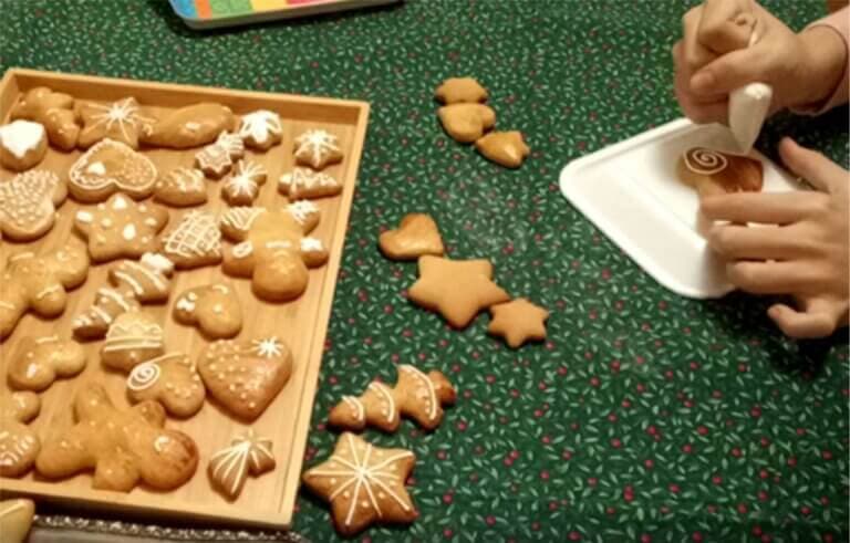 Mézeskalács díszítés és recept