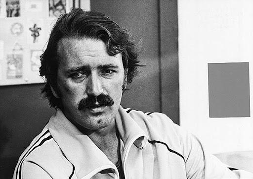 Kulisszák mögött – Andorai Péter