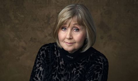 Kulisszák előtt – Halász Judit színművész