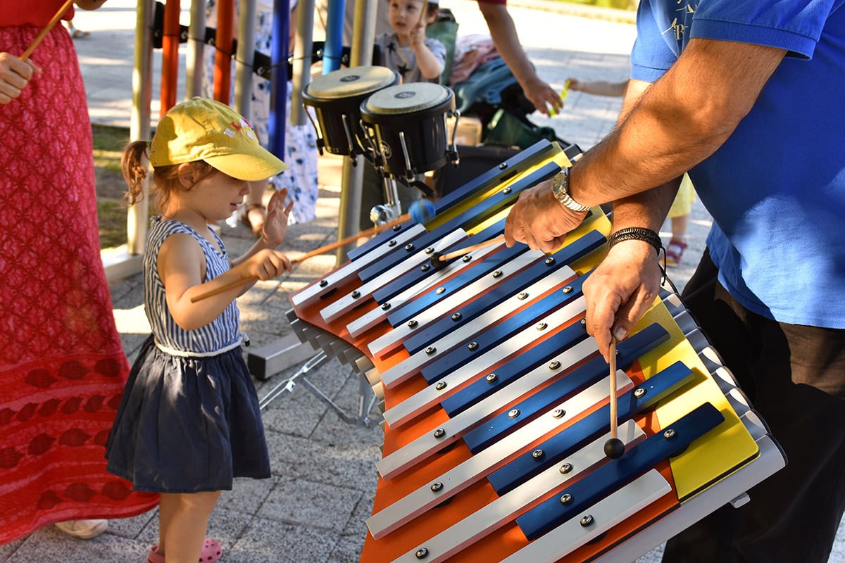 Zenélj Velünk! Óriás hangszer interaktív gyermekfoglalkozás
