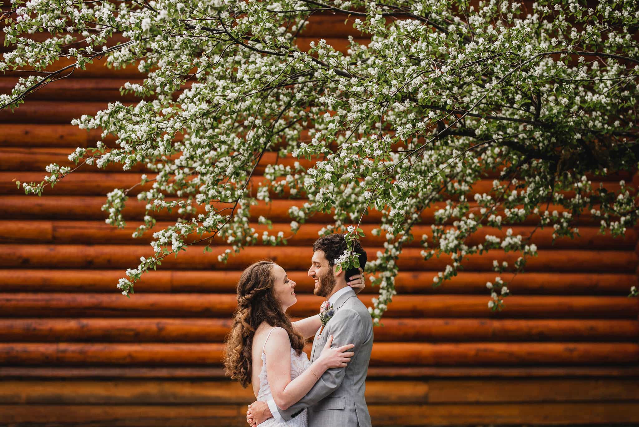 Cooper Spur Mountain Resort Wedding Photographer 001