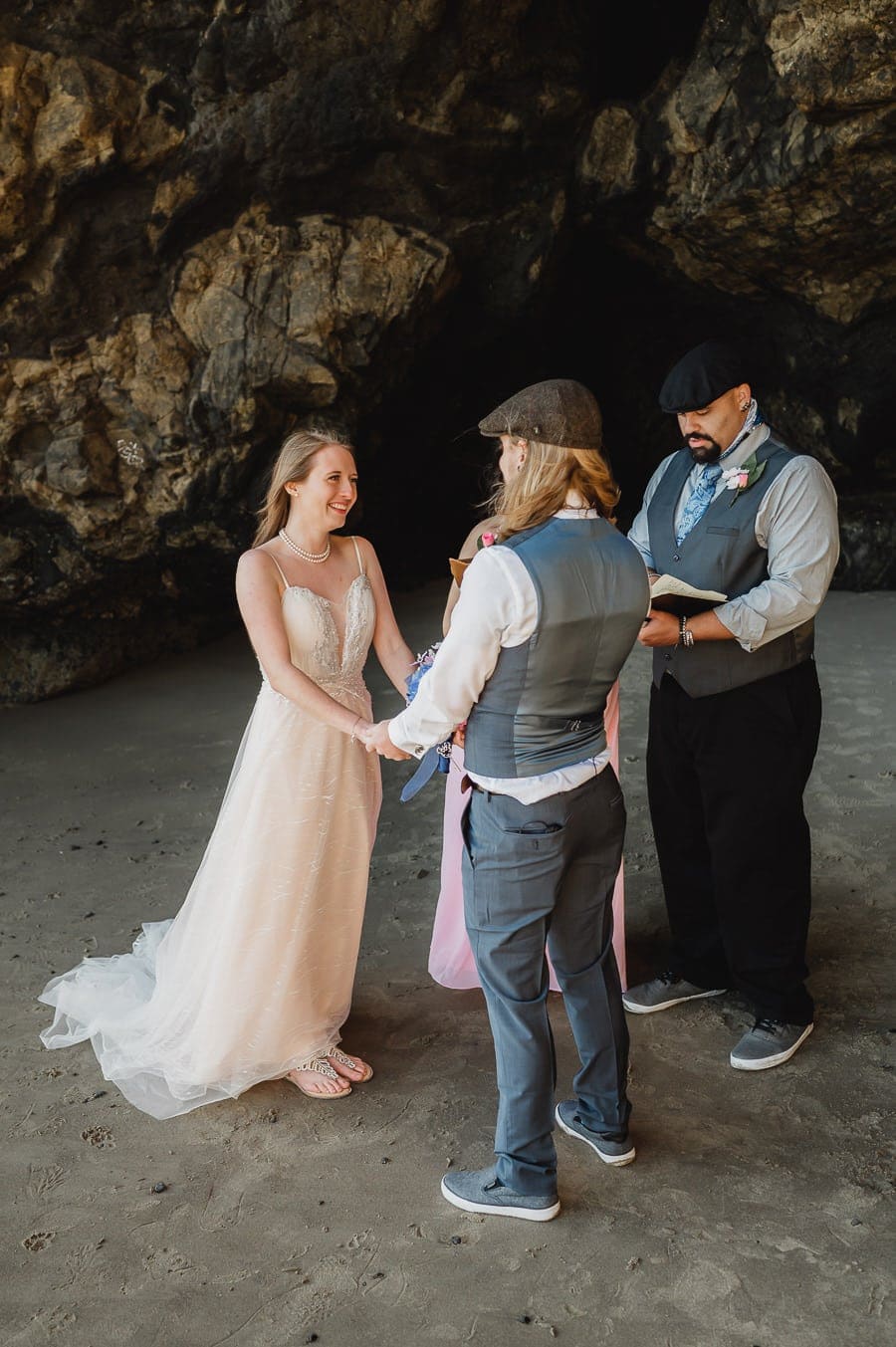 Tunnel Beach Oregon Coast Elopement Photography 042