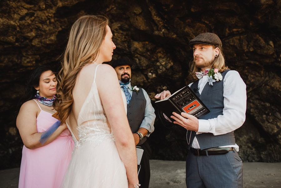 Tunnel Beach Oregon Coast Elopement Photography 050