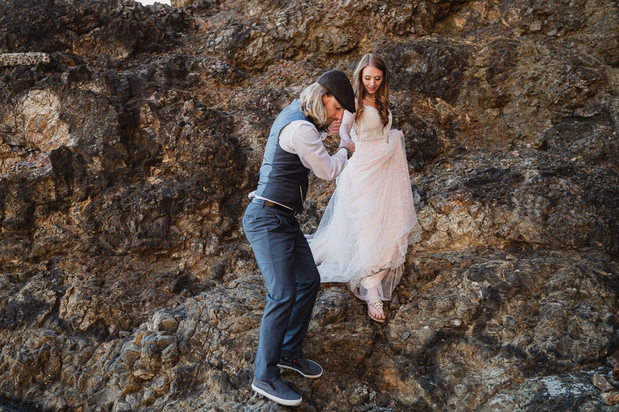 Tunnel Beach Oregon Coast Elopement Photography 068