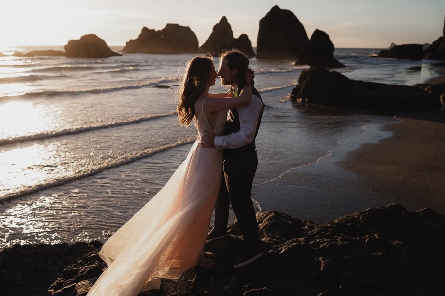 Tunnel Beach Oregon Coast Elopement Photography 074