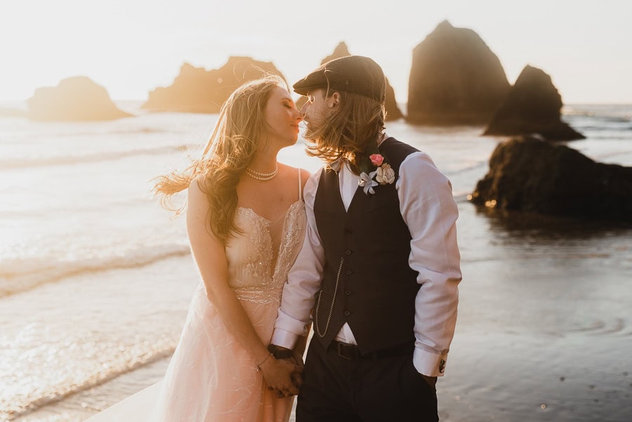Tunnel Beach Oregon Coast Elopement Photography 077