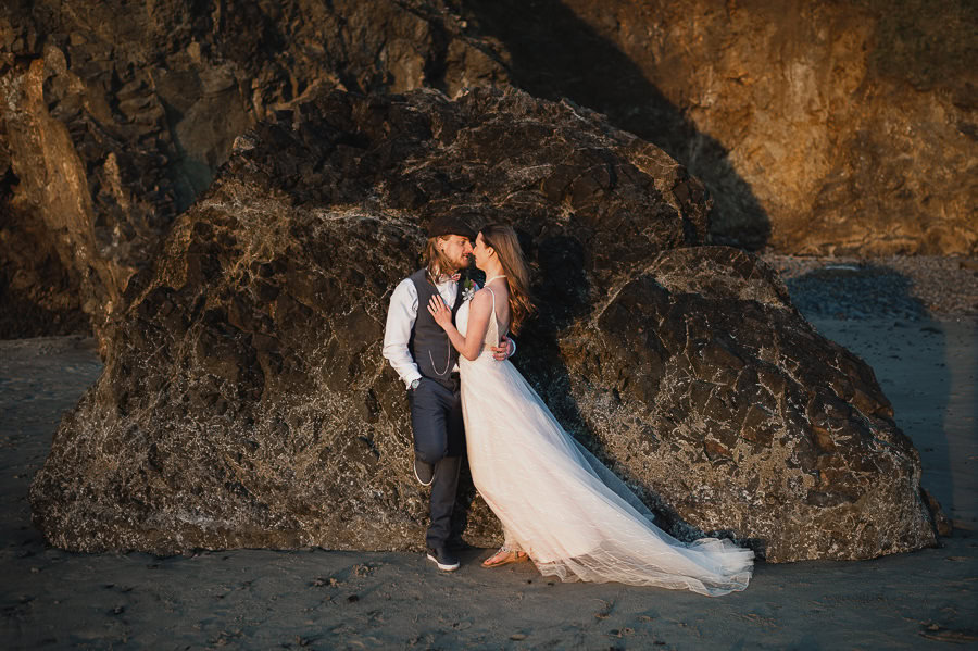 Tunnel Beach Oregon Coast Elopement Photography 079