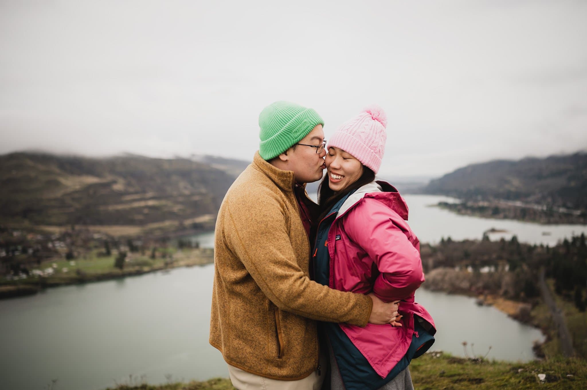 Rowena Crest Surprise Proposal Photography