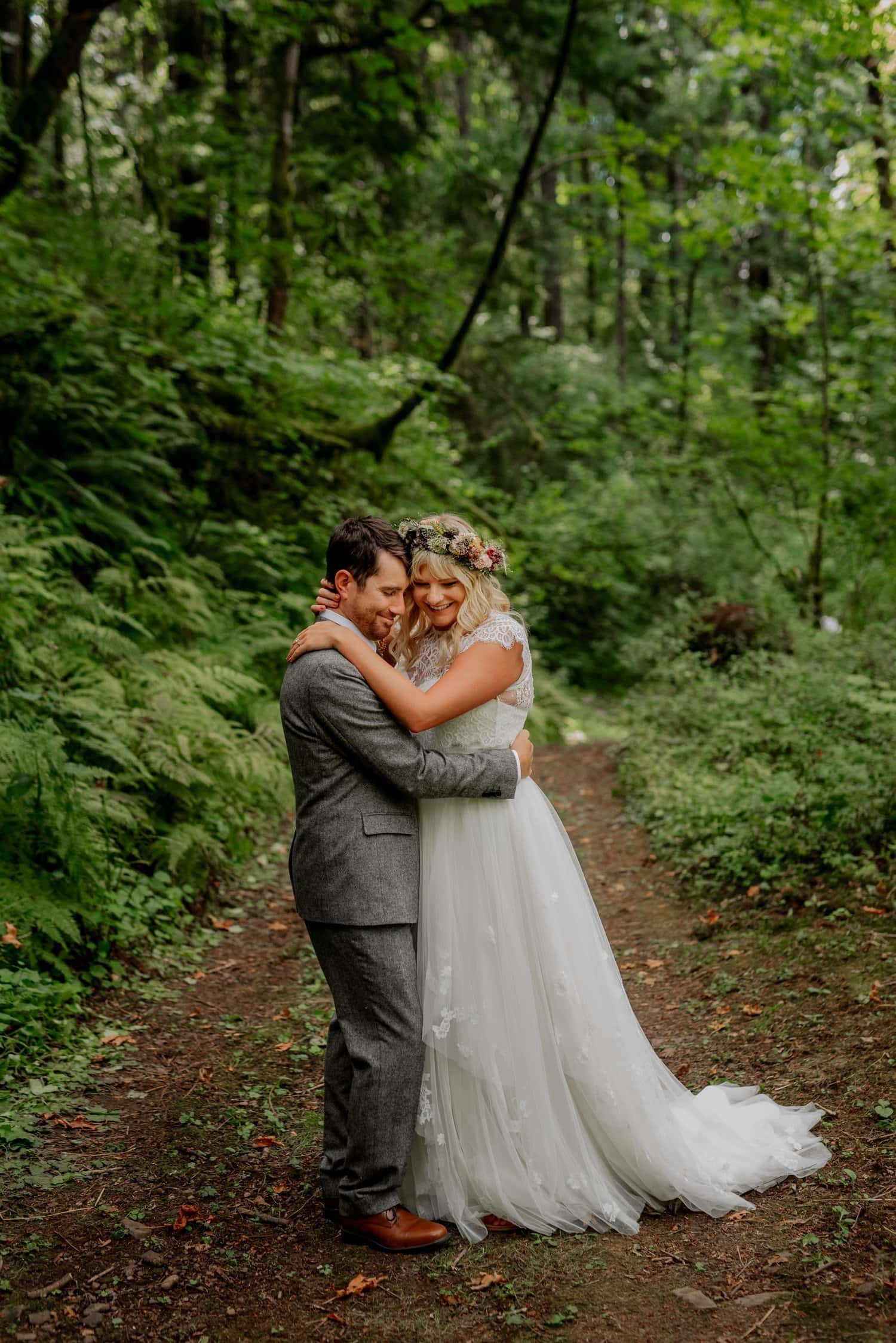 Bridal Veil Lodge Wedding Photography