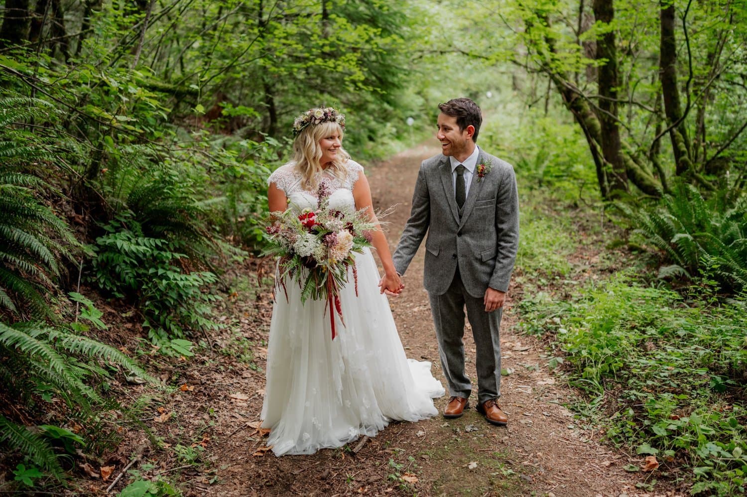 Bridal Veil Lodge Wedding Photography