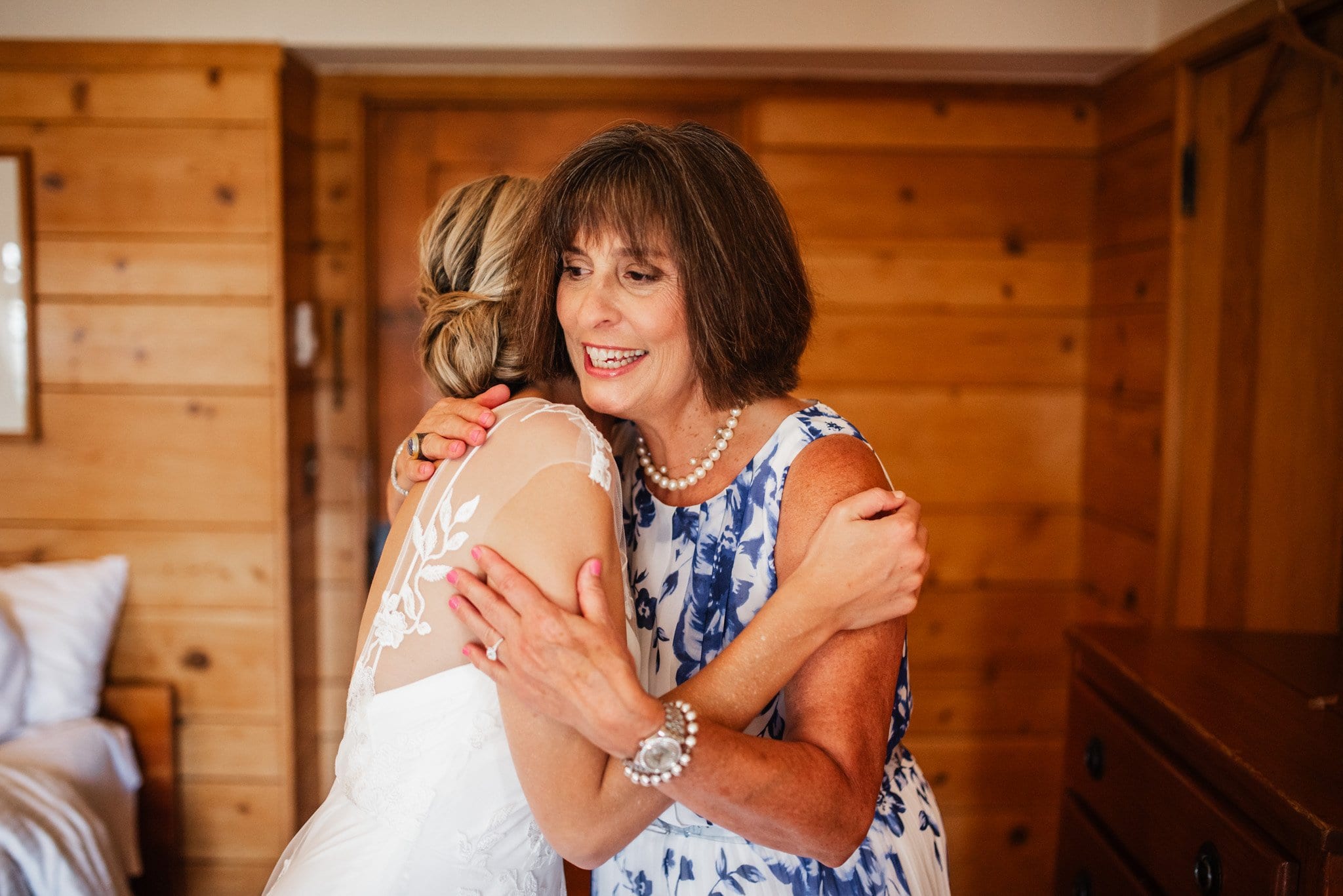 Gorgeous Timberline Lodge Wedding