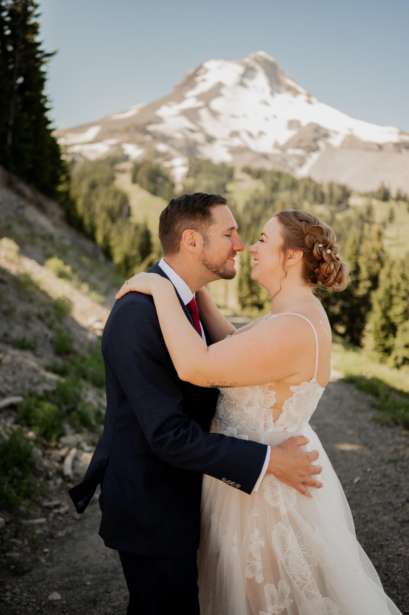 Summer Wedding At Mt Hood Meadows