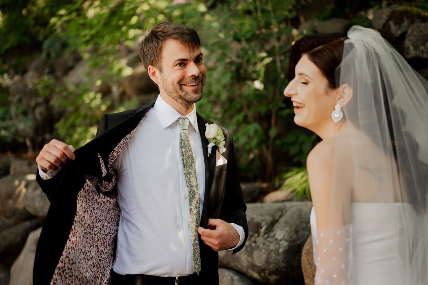 The Ruins Hood River Wedding Photography