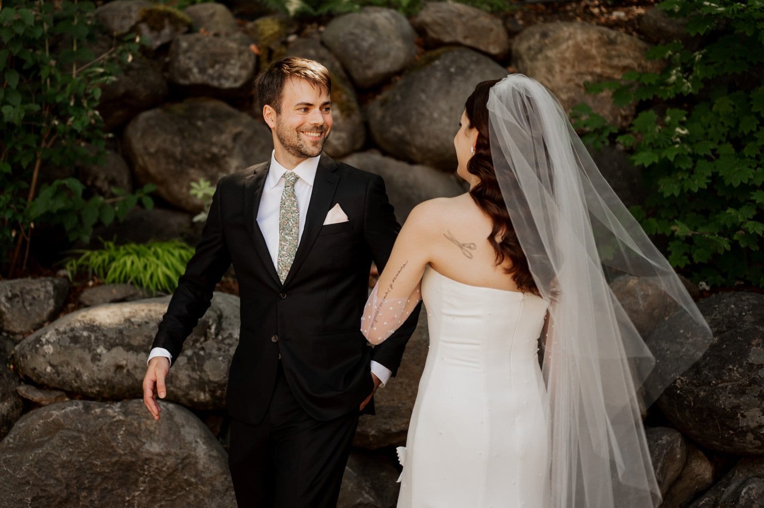 The Ruins Hood River Wedding Photography