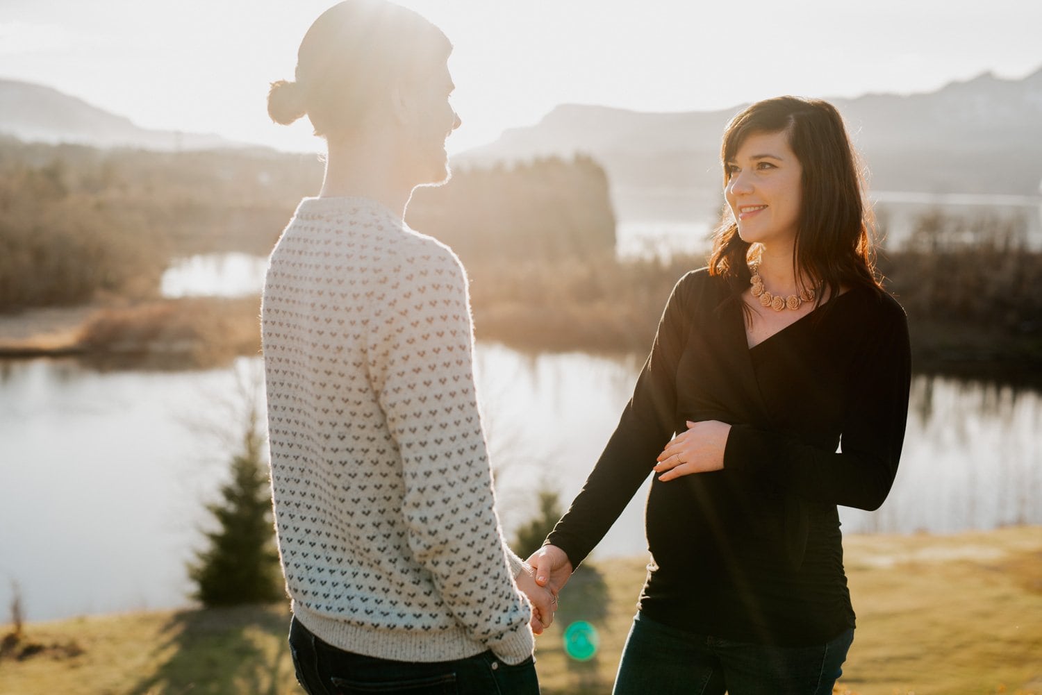 Columbia River Gorge Sunset Maternity Session