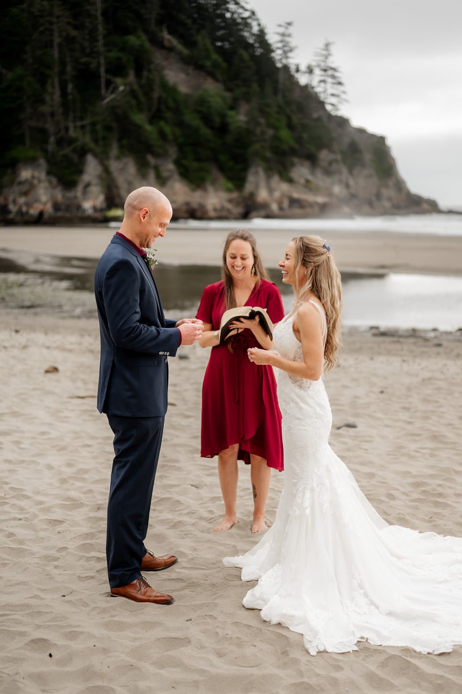 Short Sands Beach Oregon Coast Elopement Photography
