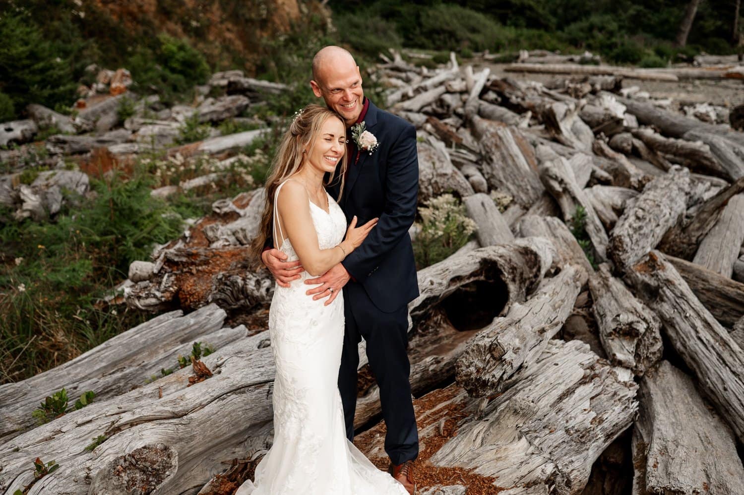 Short Sands Beach Oregon Coast Elopement Photography