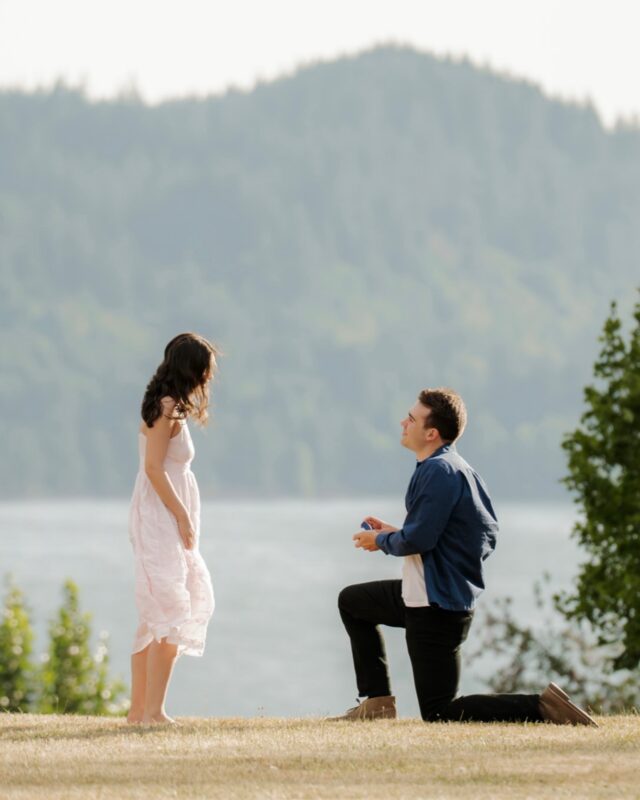Captured a gorgeous surprise proposal out at @windmountainranch for Roxie and Nick a couple weeks back. Beautiful views, ideal weather and a couple madly in love. Only a little bit of spilt champagne. It couldn’t have gone better!