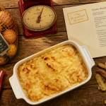 1 kg de pommes de terre sur plan de travail cuisine